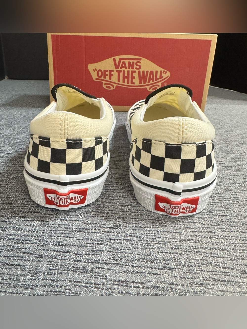 Vans Classic Slip Ons for Kids - Picture 8 of 13